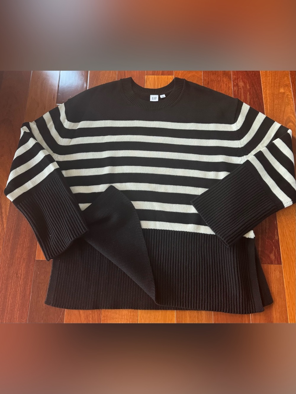 Women’s Gap 100% Cotton Crewneck Sweater S